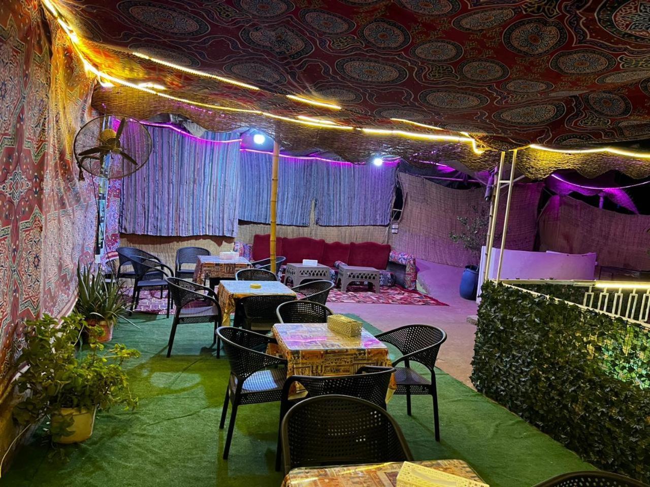 Jana Pyramids View In 3 Bed & Breakfast Kafrat al Jabal Ngoại thất bức ảnh