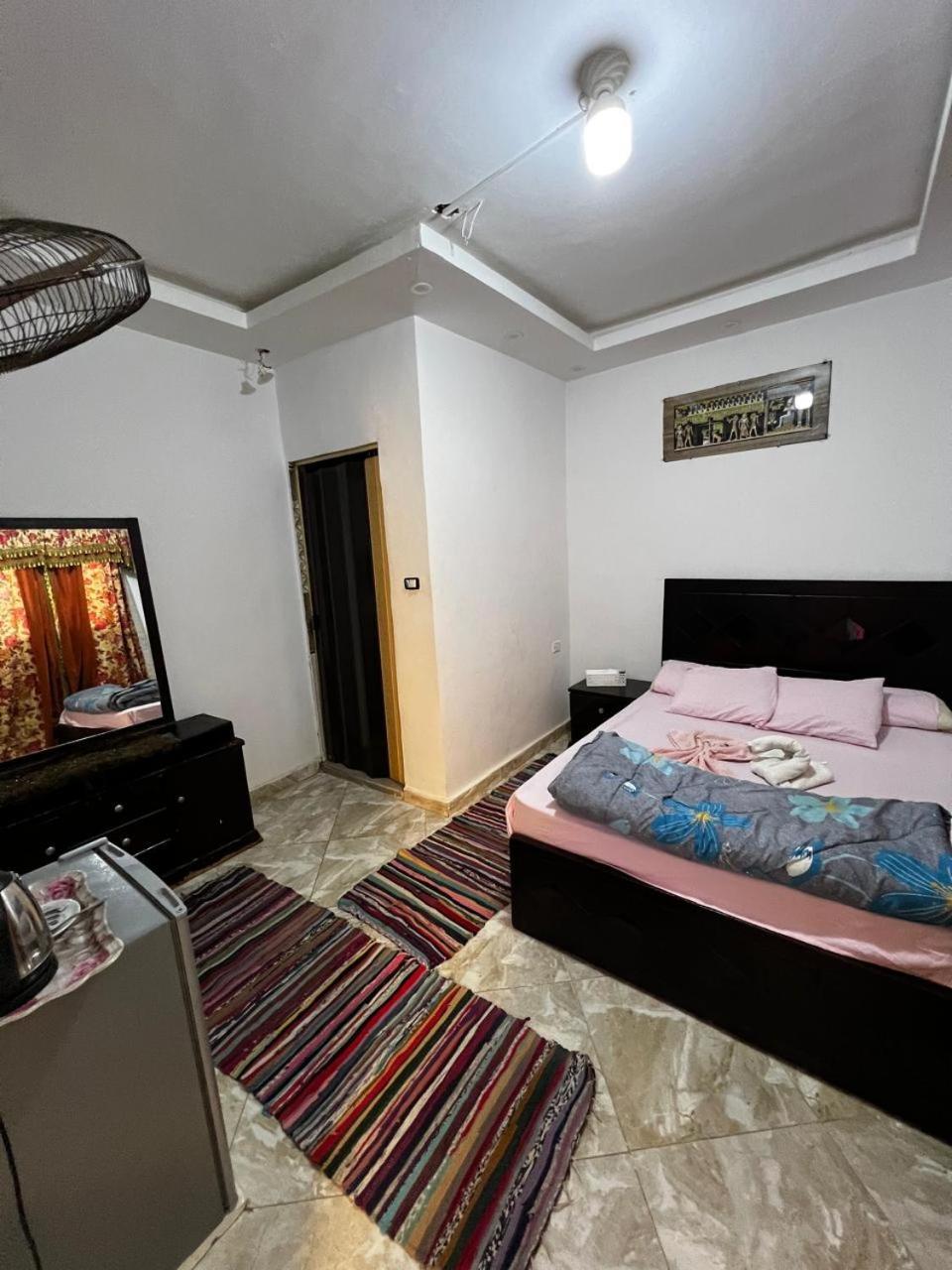 Jana Pyramids View In 3 Bed & Breakfast Kafrat al Jabal Ngoại thất bức ảnh